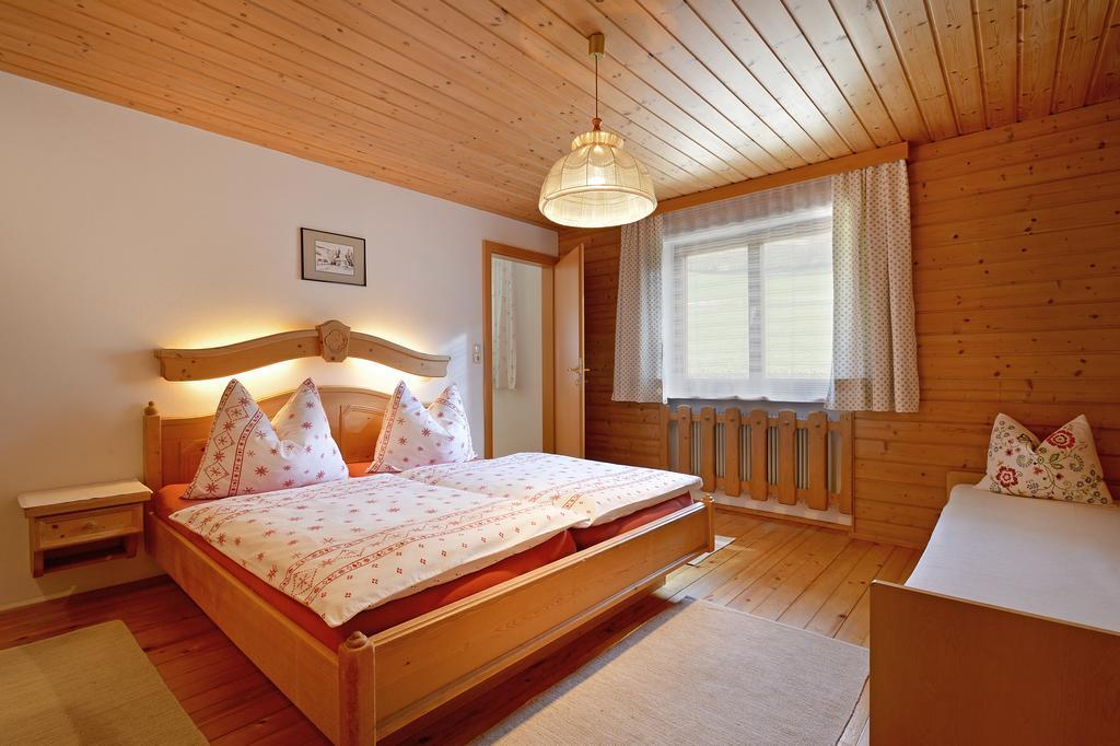 Апартаменти Gugghof Гопфгартен-ім-Бріксенталь Номер фото